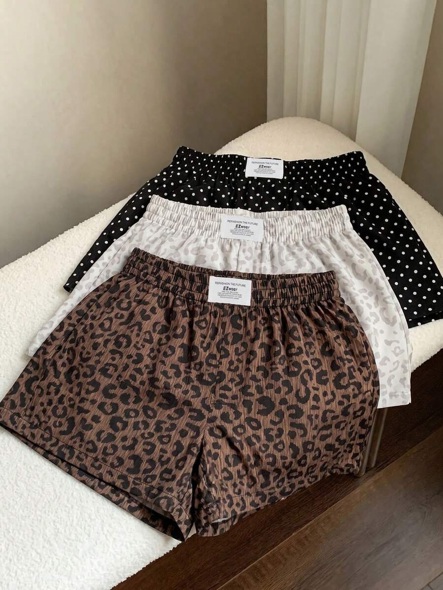 SHEIN EZwear 休閒大尺碼女款字母印花牛仔彈性腰短褲 - 彩色 - 查看 1