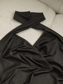 SHEIN Franclia 女士新款交叉露背吊带修身性感连衣裙，优雅百搭，适合日常通勤、度假、派对、节日、居家穿着，短款设计，春夏款 - 黑色 - 查看 4