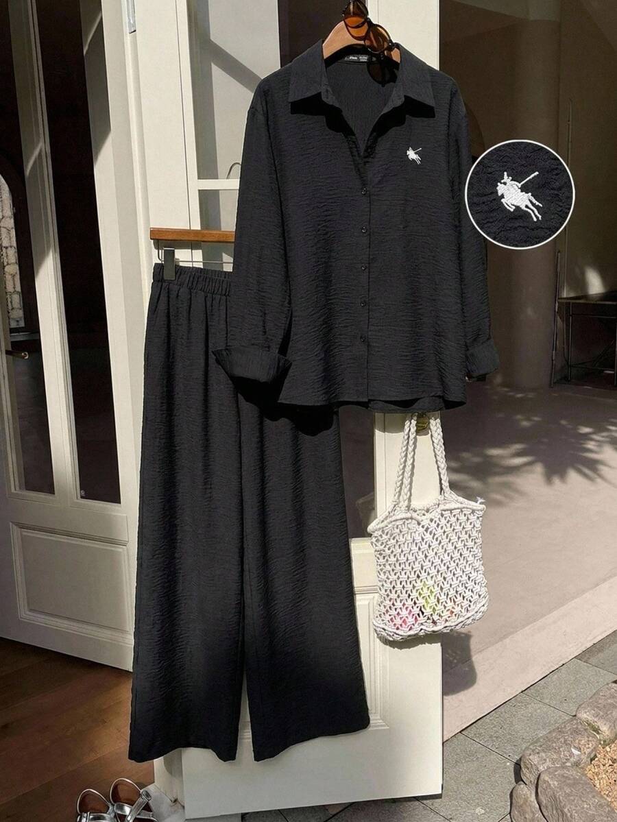 SHEIN EZwear 大码女式骑士印花单排扣长袖上衣和阔腿裤休闲两件套 - 黑色 - 查看 1