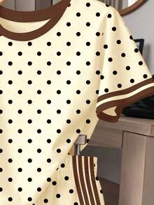 Vintage Modern Polka Dots, Classic Black And White Polka Dots, Contrast Color Sporty Stripes, French Style, Dopamine Dressing, Chill Chill, Young Girl Casual Minimalist Short Sleeve And Shorts Two Pieces Set Suitable For Summer - Multicolor - View 3