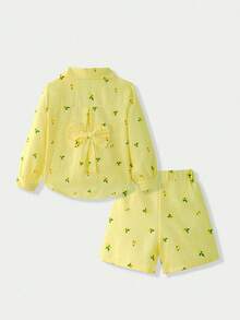 SHEIN Casuvi Kids 2件組少女拼接對比色不對稱領長袖條紋後背蝴蝶結裝飾上衣與拼接條紋長褲，學院休閒風，適合四季穿著 - 黃色 - 查看 7