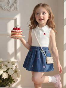 SHEIN Genkimix Kids 少女 Polo 裙套裝 夏季新品 可愛甜美風 白色羅紋針織無袖上衣 繽紛花朵刺繡 淺藍色牛仔百褶裙 鬆緊腰 柔軟舒適 休閒日常上學度假旅行穿搭 - 白色 - 查看 4