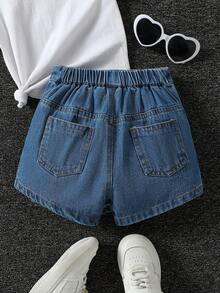 SHEIN Elladie kids 女童牛仔短褲，百褶牛仔裙褲，夏季新品，學院甜酷風，中藍色水洗牛仔色，適合夏季度假/音樂節，水洗鹽處理工藝，百褶裙褲廓形，舒適細棉牛仔面料，百搭日常穿搭，可搭配短袖T恤和白色運動鞋，適合夏季度假、派對聚會 - 中等水洗藍 - 查看 2