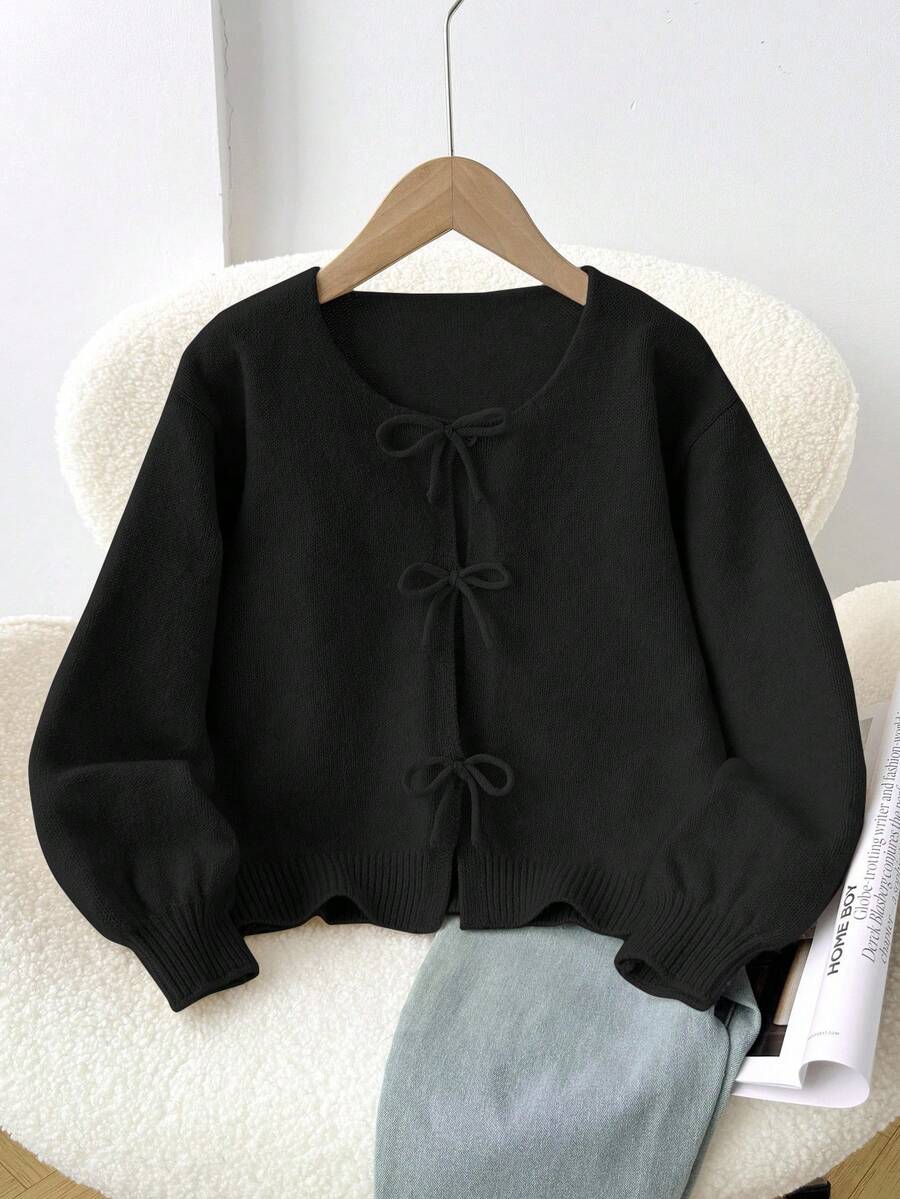 SHEIN 青少年女孩寬鬆休閒極簡舒適圓領長袖蝴蝶結波點開襟衫 秋冬返校季 - 黑色 - 查看 1