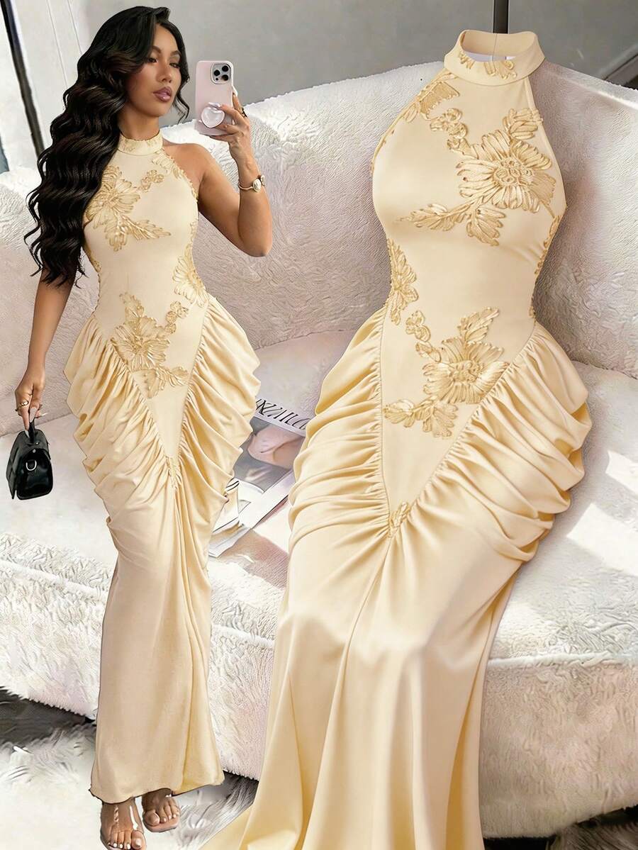 Modelyn 棕色網格提花刺繡露背掛脖貼身抓皺收褶設計時尚優雅長洋裝 - 淡黃色 - 查看 1