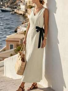 Isle Nomé Vestido largo sin mangas con cuello en V beige para mujer con detalle de lazo asimétrico en contraste negro, versátil para vacaciones de verano y diversas ocasiones - Blanco y Negro - Ver 3