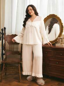 Côtesoire South French Elegant Romantic Mature Lace Patchwork Satin Plus Size Pajama Set - White - View 6