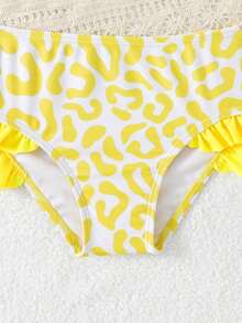 SHEIN Conjunto de traje de baño de dos piezas con estampado de leopardo para niña joven en vacaciones - Amarillo - Ver 5
