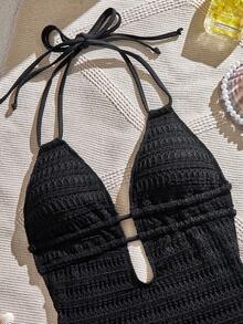 SHEIN Swim 2026新款素色紋理面料雙肩帶深V鏤空設計後綁繩美背露背夏季海灘休閒度假風女款一件式比基尼 - 黑色 - 查看 4