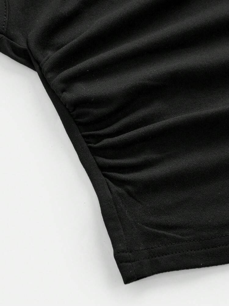 SHEIN Kids Teen Girls Spring/Summer New Black Solid Color Knit Casual Minimalist Fashion Metal Eyelet Decor Fitted Asymmetric Ruched Cropped Top, Suitable For Spring/Summer, Casual, Personalized Outfit, Daily Wear - Black - View 5