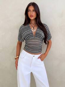 Aloruh Apricot Deep V-Neck Ruched Short Sleeve Loose Top Tight Bottom Women's T-Shirt - Black and White - View 4