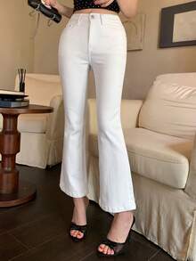 DAZY Celana Jeans Denim Putih Wanita Model Slim Fit Flare Panjang Hingga Mata Kaki dengan Detail Desain - Putih - View 5