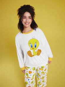 LOONEY TUNES X SHEIN 加大码宽松拼色黄色和白色 Tweety 印花长袖上衣和裤子睡衣套装，适合秋冬季穿着， - 白色 - 查看 3
