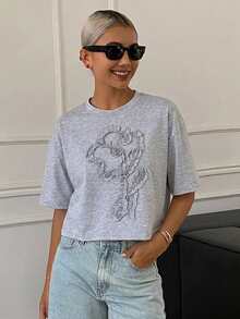 DAZY 女款休閒百褶花卉短袖短版圓領T恤，夏季圖案印花上衣 - 灰色 - 查看 4