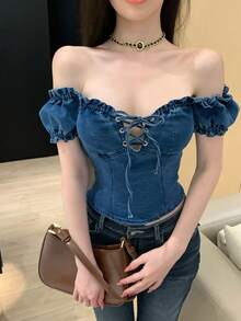 Joudiya 女士露肩系带短款上衣，休闲优雅，适合约会、婚礼、度假、海滩、春夏穿着。 - 中等水洗藍 - 查看 2