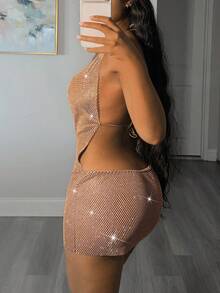 SHEIN Unity Women's Champagne Gold Rhinestone Dress, Hollow-Out Metal Buckle Bodycon Mini Dress, 70s Sexy Night Out Night Party Glamorous Outfit - Champagne - View 2