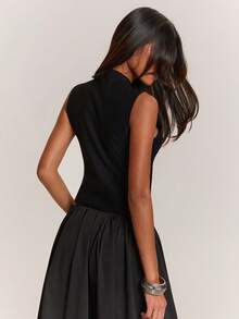 SHEIN BAE Top de tirantes sexy con abertura y doble botonadura estilo hip-hop de moda para mujer - Negro - Ver 2