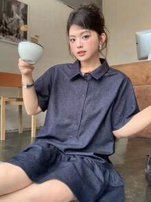 Dazy Plus 純色休閒領口半開襟荷葉邊下擺短洋裝，學院風女款大尺碼春夏季陽光裙校園風 - 藏蓝色 - 查看 4