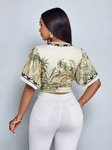 SOLERSUN Women's Spring/Summer Retro Tropical Elegant Print V-Neck Bell Sleeve T-Shirt, Stylish Vacation Party Wear Beige - Apricot - View 2