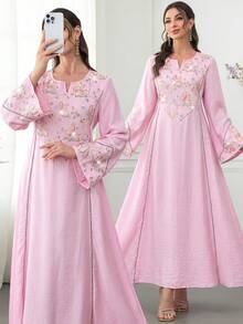 Al Najma Vestido de estilo árabe con bajo acampanado bordado y con cuentas de colores, cuello redondo y mangas de campana - Rosa - Ver 9