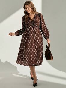 Chikora Vestido de manga larga con cuello en V para mujer de talla grande, con estampado de lunares, versátil para la oficina y uso casual - Marrón - Ver 4