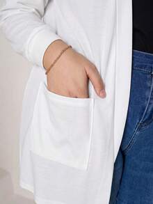 Chikora 大尺碼黑色針織口袋寬鬆版型開襟外套，商務休閒女款 - 白色 - 查看 7