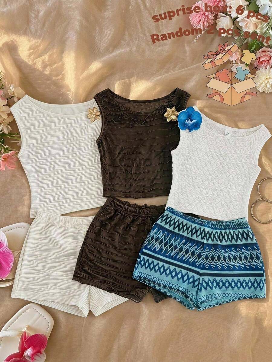 SHEIN 少女咖啡棕色纹理不对称肩部上衣和波浪褶皱无袖背心(不对称肩部+金色花卉装饰)+配套短裤两件套,面料柔软,适合夏季穿着;不对称肩部设计搭配优雅装饰,适合日常休闲穿着;修身剪裁,穿着舒适不束缚,易于搭配和保养,打造甜美酷炫的少女造型。 - 棕色 - 查看 1