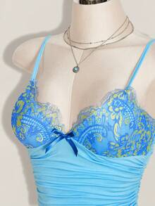 SHEIN ICON Top de tirantes Y2K con encaje de contraste y fruncido - Azul - Ver 6