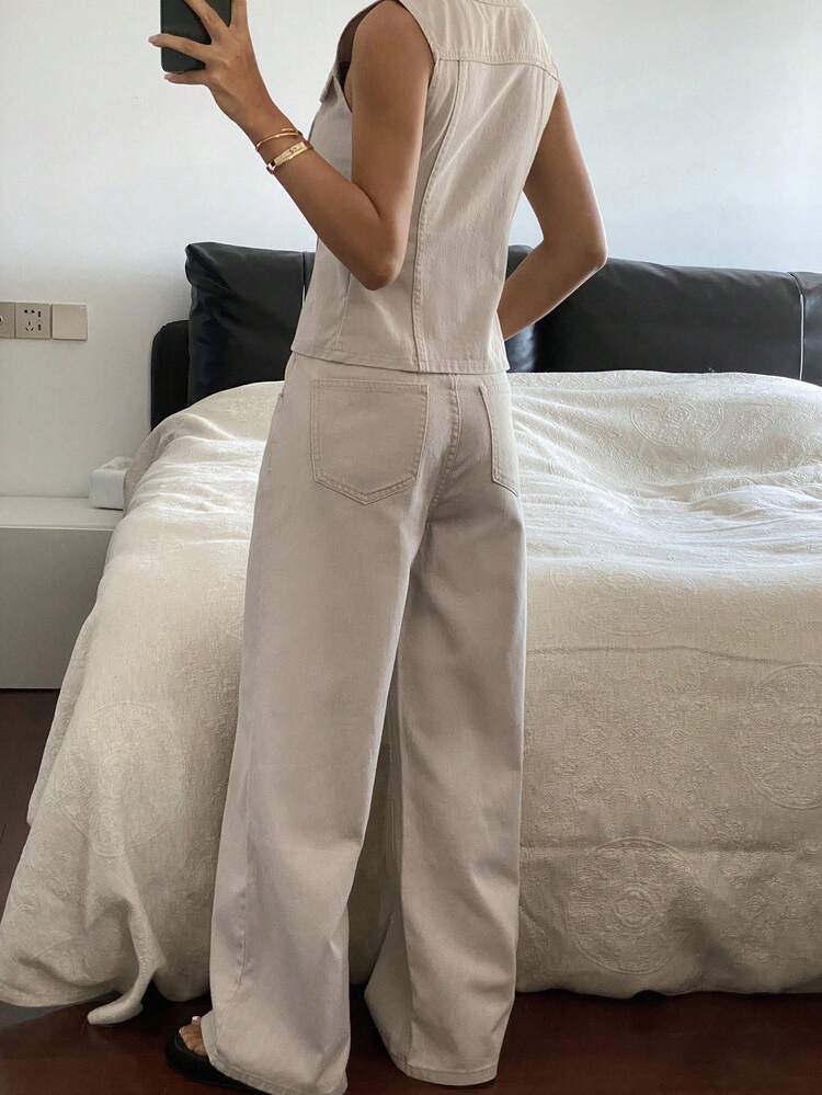 Women's Round Neck Sleeveless Cardigan And Long Straight Leg Jeans Casual Suit