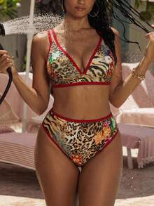 Travachic Conjunto de bikini de triángulo para mujer de talla grande con estampado de leopardo en bloques de color, con tiras y bragas de triángulo - Multicolor - Ver 3