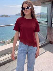 SHEIN Sparklyn 青少年女孩夏季休閒純色蕾絲拼接T恤，套裝，舒適，日常，極簡，度假，返校，可愛 - 酒紅色 - 查看 6