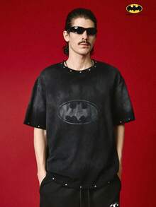 BATMAN X SHEIN STYNVO 男士圖案印花圓領休閒短袖T恤，夏季，度假 - 黑色 - 查看 1