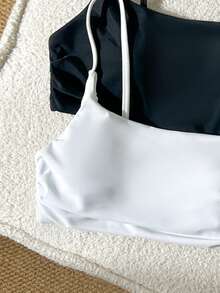 Swim Basics 女款素色可調節細肩帶極簡比基尼上衣 - 黑與白 - 查看 3
