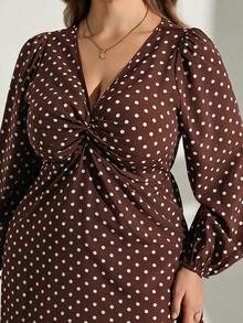 Chikora Vestido de manga larga con cuello en V para mujer de talla grande, con estampado de lunares, versátil para la oficina y uso casual - Marrón - Ver 1
