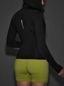 OutZeal Chaqueta protectora solar para mujer, ropa de gimnasio y entrenamiento, refrescante, suave, ajuste ceñido, con cremallera, tops para exteriores - Negro - Ver 10