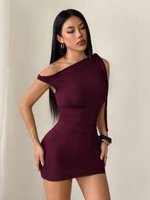 SHEIN PETITE 女款斜肩荷葉邊優雅貼身洋裝，收腰修身，法式時髦迷你夜店裙，波爾多紅夏季款，適合嬌小女性 - 中紫紅色 - 查看 4