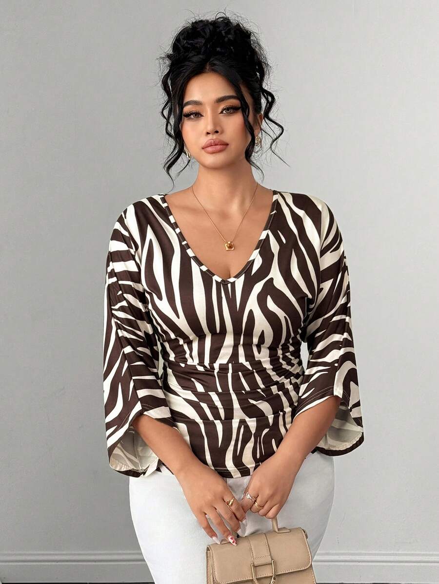 Elenzga Camiseta de talla grande para mujer de verano casual con estampado de rayas, cuello en V, manga corta, ajuste ceñido, simple y de moda, adecuada para uso diario - Marrón - Ver 1