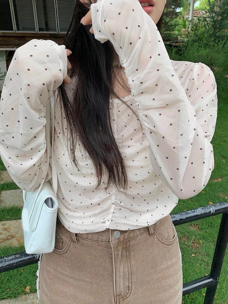 Dazy Plus 時尚波點網紗長袖抓皺套頭上衣,百搭休閒街頭風大尺碼女款上衣,適合秋季 - 米色 - 查看 1