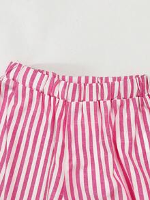 SHEIN 少女春夏季可愛休閒極簡字母印花寬鬆短袖T恤+長褲2件套，休閒居家時尚街頭圓領大版寬鬆落肩紐約印花短袖衛衣與百褶直筒寬腿長褲套裝針織運動褲套裝卡其色 - 彩色 - 查看 3