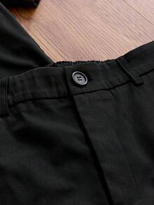 SWAVVY Conjunto de camisa de manga corta con bolsillo y botones de un solo pecho bordada y pantalones cortos con bolsillo de parche y botones para hombres - Negro - Ver 6
