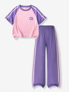 SHEIN Casuvi Kids 青少年女孩 T 恤套裝，運動風粉色與深綠色拼接短袖 T 恤與短褲套裝，夏季寬鬆貼身設計，輕量面料，適合日常外出、休閒運動或造型穿搭 - 紫色 - 查看 3