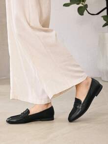 MOTF PREMIUM LADIES COMFORTABLE CASUAL VERSATILE FLATS - Textured black - View 8