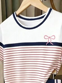 SHEIN 1套青少年女孩極簡休閒舒適時尚簡約百搭個性化條紋蝴蝶結圖案印花T恤配白色條紋短褲2件套日常穿著適用於春夏秋季上衣 - 彩色 - 查看 6