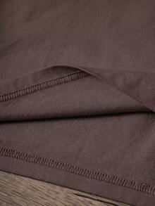 Manfinity Joysei Men's Fitted Brown Knit Top And Khaki Woven Shorts Set - Brown - View 5