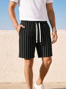 Manfinity VDAYZ Plus Size Men's Vertical Striped Casual Shorts Men Striped Shorts Men Streetwear Shorts Shorts For Men Black And White Men Summer Short Men Drawstring Shorts - Black - View 4