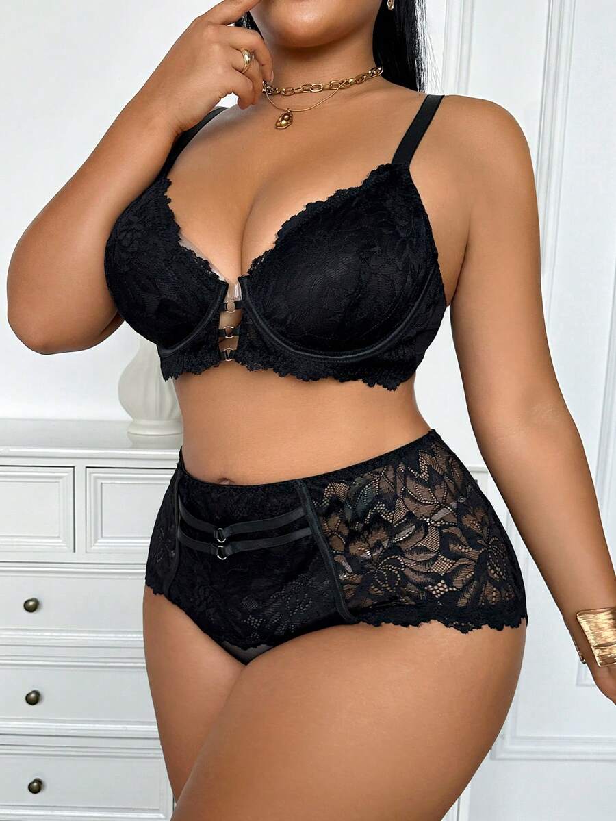 SHEIN 女款大尺碼性感蕾絲拼接內衣套裝 2件組 - 黑色 - 查看 1