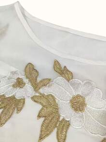 INAWLY 新款法式網紗刺繡優雅T恤短袖女款大尺碼上衣 - 白色 - 查看 5