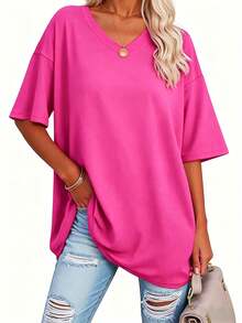 EMERY ROSE تي شيرت مقاس كبير بلون موحد بأكمام نصفية، تي شيرت كاجوال بياقة V للصيف، ملابس نسائية تي شيرتات برسومات - روز أحمر - مشاهدة 1