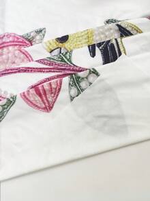 SHEIN LUNE 春夏季休閒度假風重工珠飾刺繡3D印花圓領寬鬆短袖女款T恤 母親節禮物 時尚白色印花女款T恤 - 白色 - 查看 4