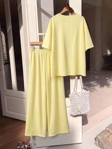 SHEIN 女童淺黃色紋理兩件套，3/4袖開襟外套搭配同款面料寬腿長褲，溫柔韓風大童女裝，適合春季/秋季日常、外出、上學穿著，小眾設計休閒大童女裝 - 黃色 - 查看 4